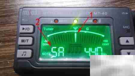轻松调音:吉他调音器使用指南