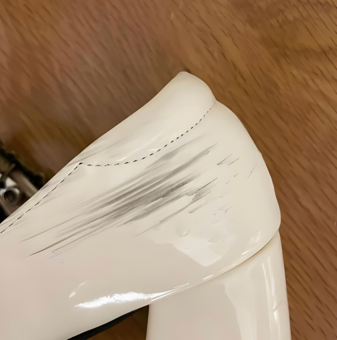 名牌皮鞋被刮破了心疼?这5种专业级修复法帮你省下维修费【汇总】