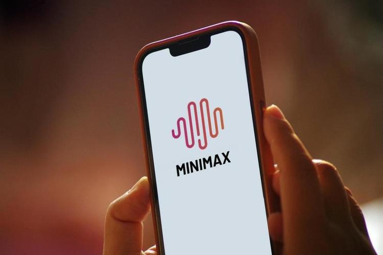 Minimax视频生成提示词公式解析