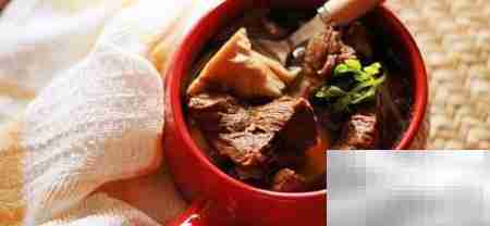 花生牛腱汤的营养与食疗功效